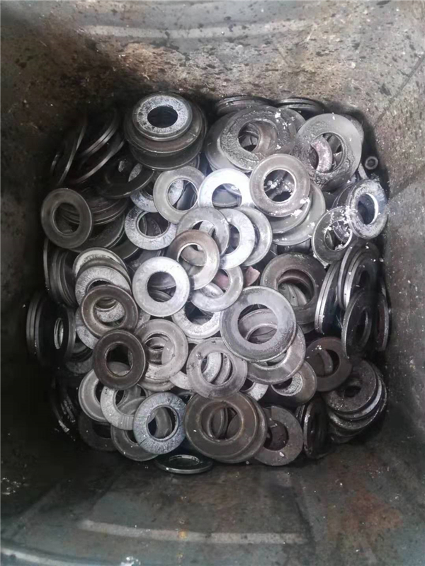 彈片更換